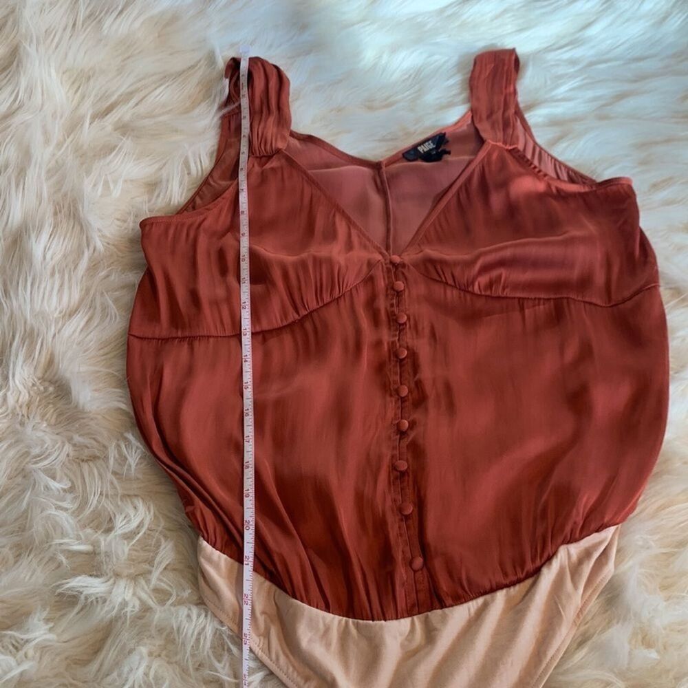 NWOT Paige Kessley Muted Clay Satin V-Neck Button Front Thong Bodysuit Size Med - Picture 3 of 16
